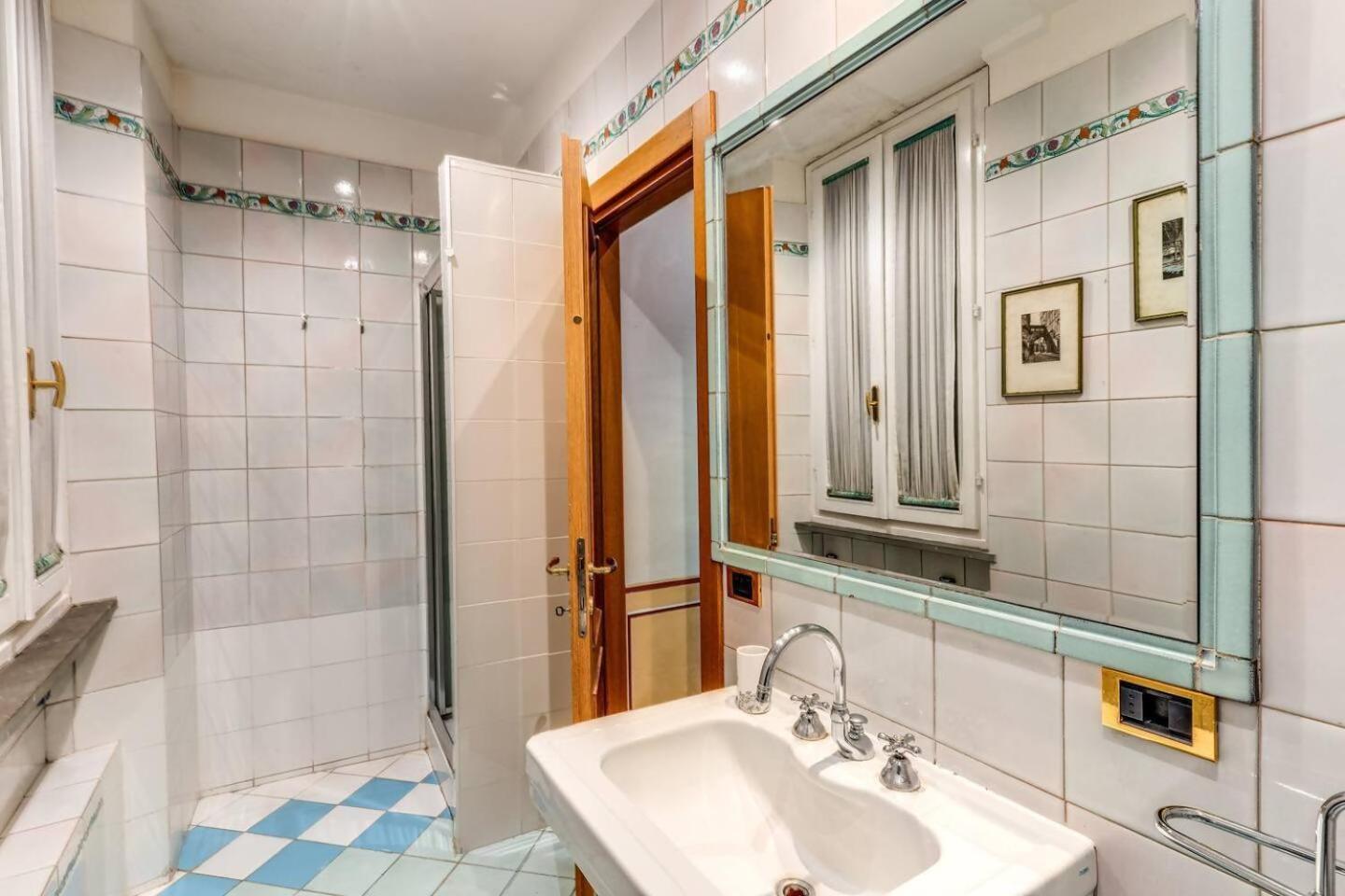 Cozy Flat In Trevi Fountain Apartment Rome Exterior photo