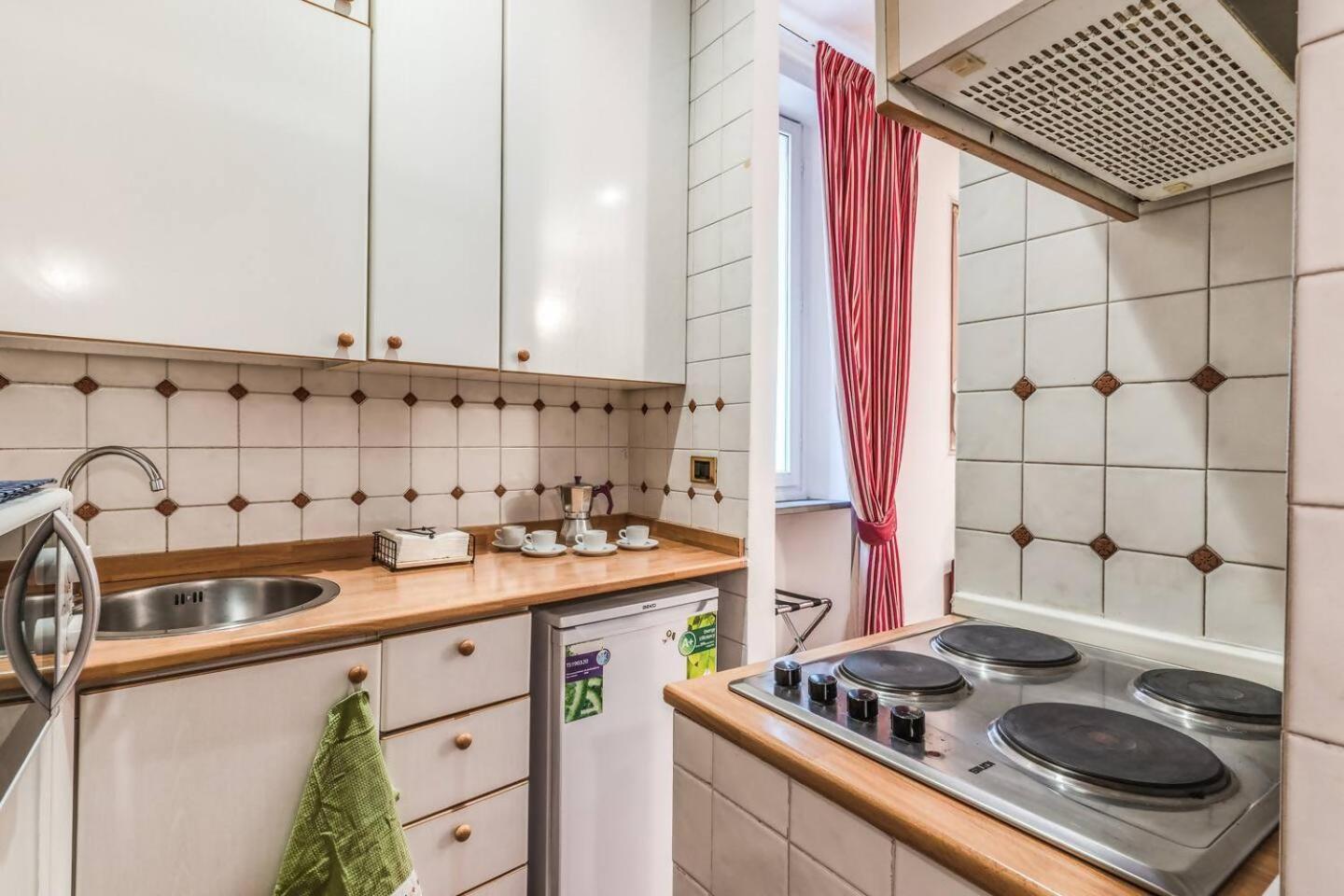 Cozy Flat In Trevi Fountain Apartment Rome Exterior photo